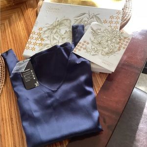Brand new with tags lily silk top, sleeveless. Size large